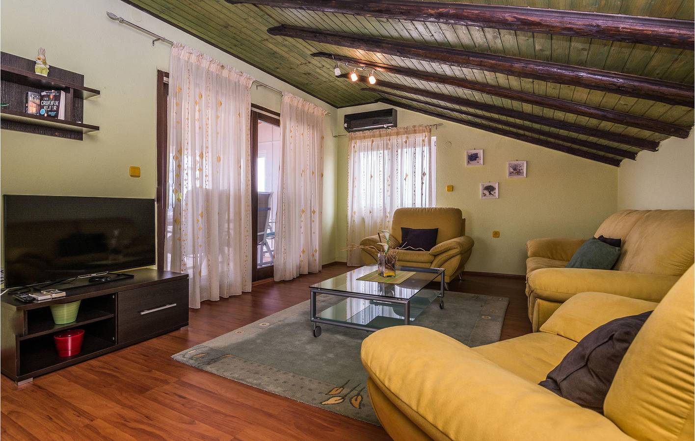 Casa de vacaciones para 15 personas con terraza in Ciudad de ZadarZadar, Zadar (Municipality)