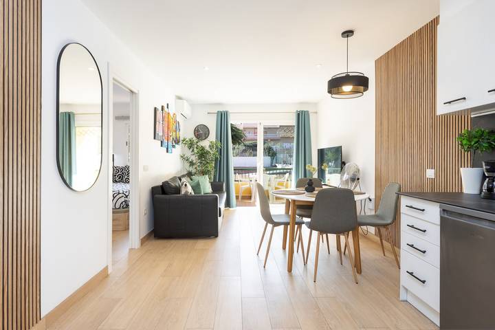 Holiday apartment for 3 people, with terrace and pool - 1