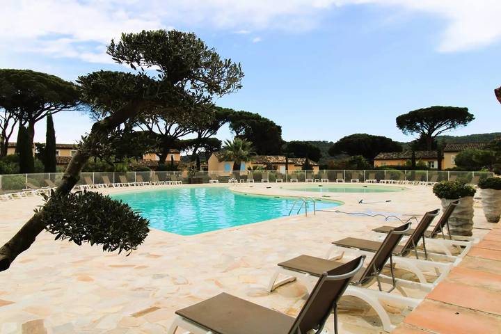Villa voor 4 personen, met zwembad en tuin in Gassin