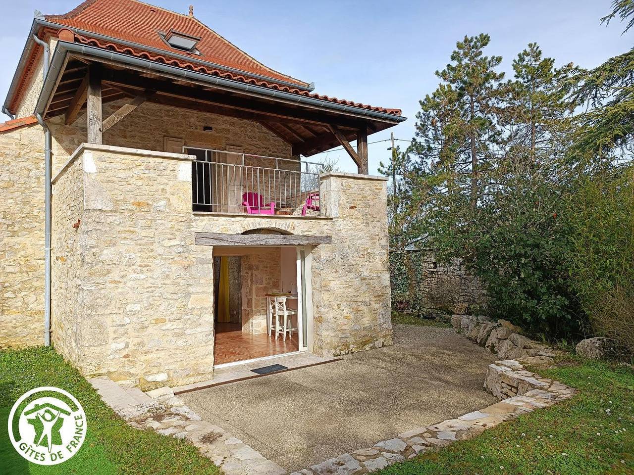 Casa de huéspedes para 3 personas con piscina in Cahors, Lot