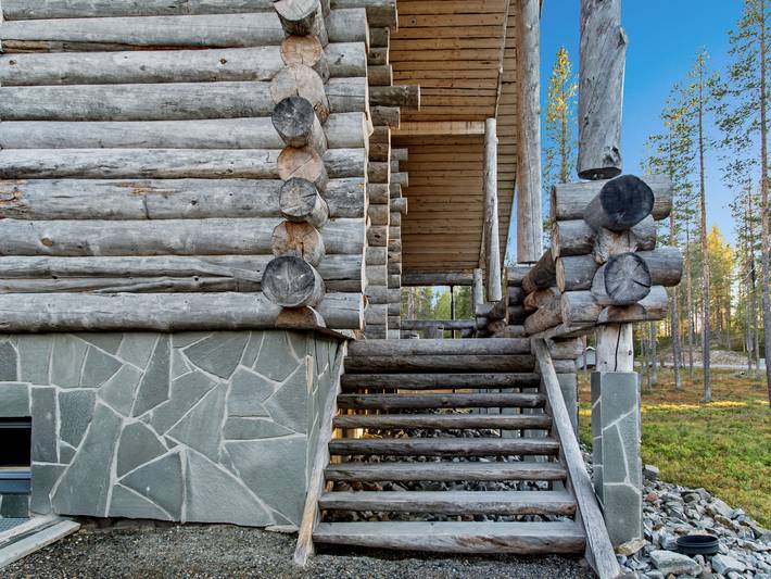 Luostakka iso in Ylläsjärvi, Lappland