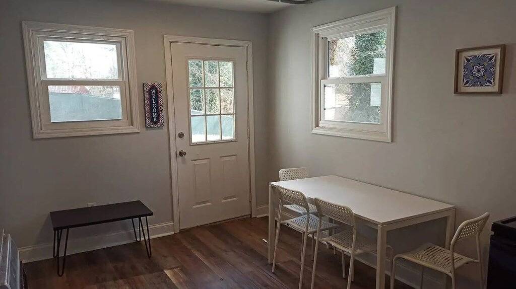 Ganze Wohnung, Lovely One Bedroom Apt 5 Minutes From Airport in East Point, Fulton County