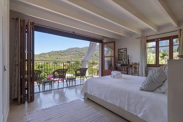 Finca Für Gruppen für 10 Personen in Sóller, Serra de Tramuntana, Bild 1