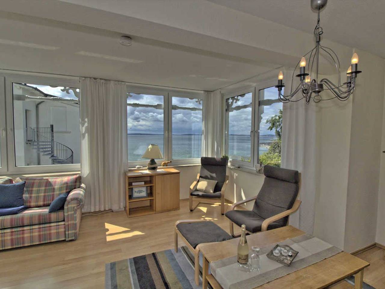 Ganze Ferienwohnung, Villa Seeblick App. 307 - mit herrlichem Meerblick in Sassnitz, Nationalpark Jasmund