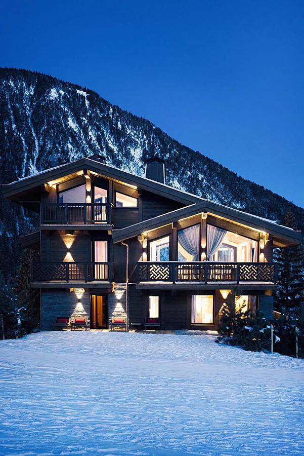 Location de vacances pour 12 personnes, avec vue et jardin dans Chignin