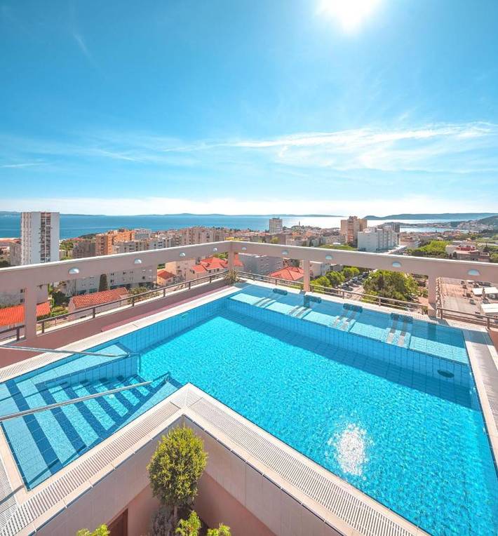Hôtel pour 2 personnes, avec jardin et jacuzzi ainsi que piscine et sauna à Split - 2