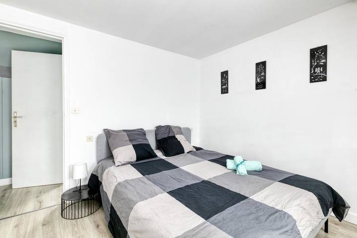Holiday Home 'Seabird' with Private Terrace, Private Garden and Wi-Fi in Camoël, Côte des Mégalithes