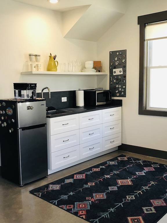 Ganze Wohnung, Charming Montford Five ★ — Comfortable & Quiet — Walk Downtown in Blue Ridge Parkway, Asheville