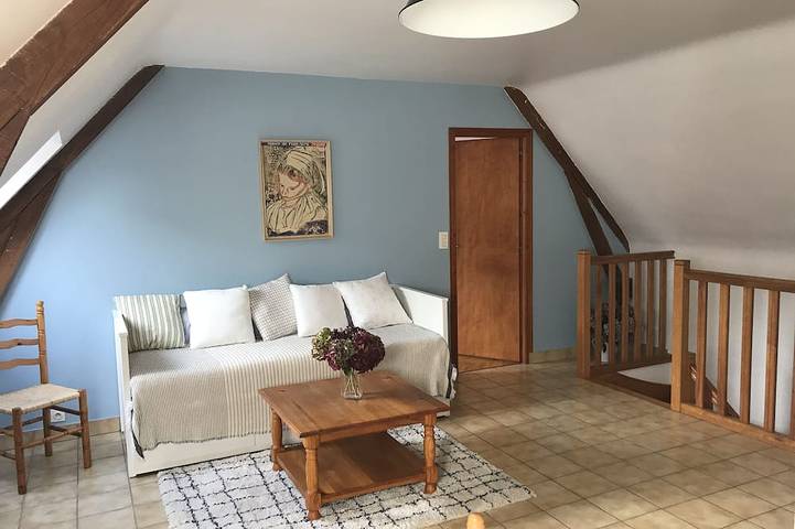 Gîte pour 4 personnes, avec jardin à Rédené - 4