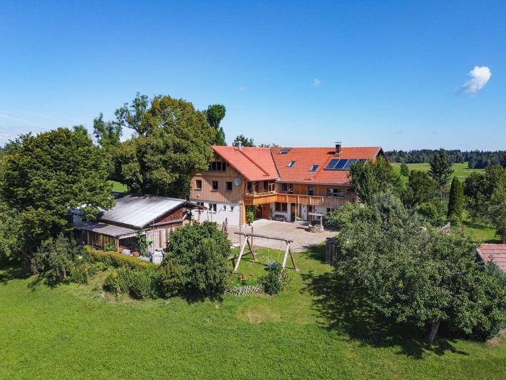 Ferienwohnung für 4 Personen, mit Balkon und Terrasse sowie Garten in Rückholz