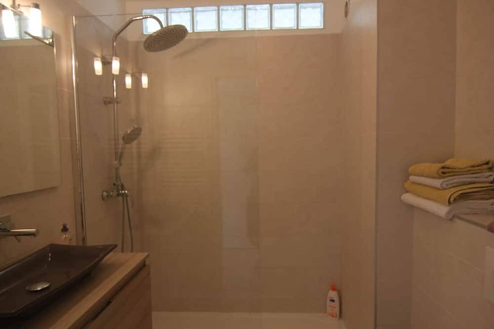 Geheel appartement, Azur 3000 - Studio Supérieure in Saint-Laurent-du-Var, Cannes regio