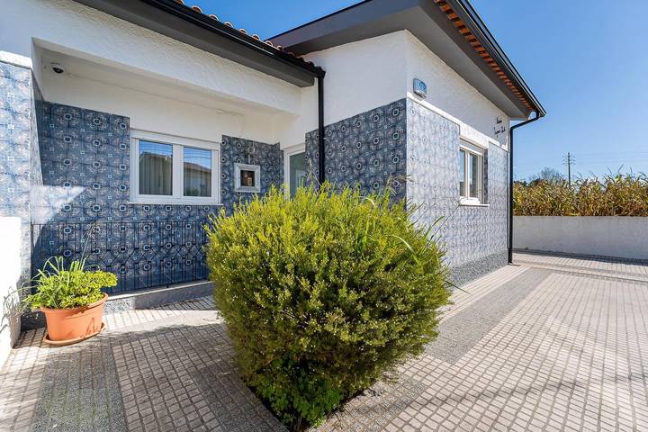 Casa de férias para 6 pessoas, com Terraço e Jardim em Praia da Barra