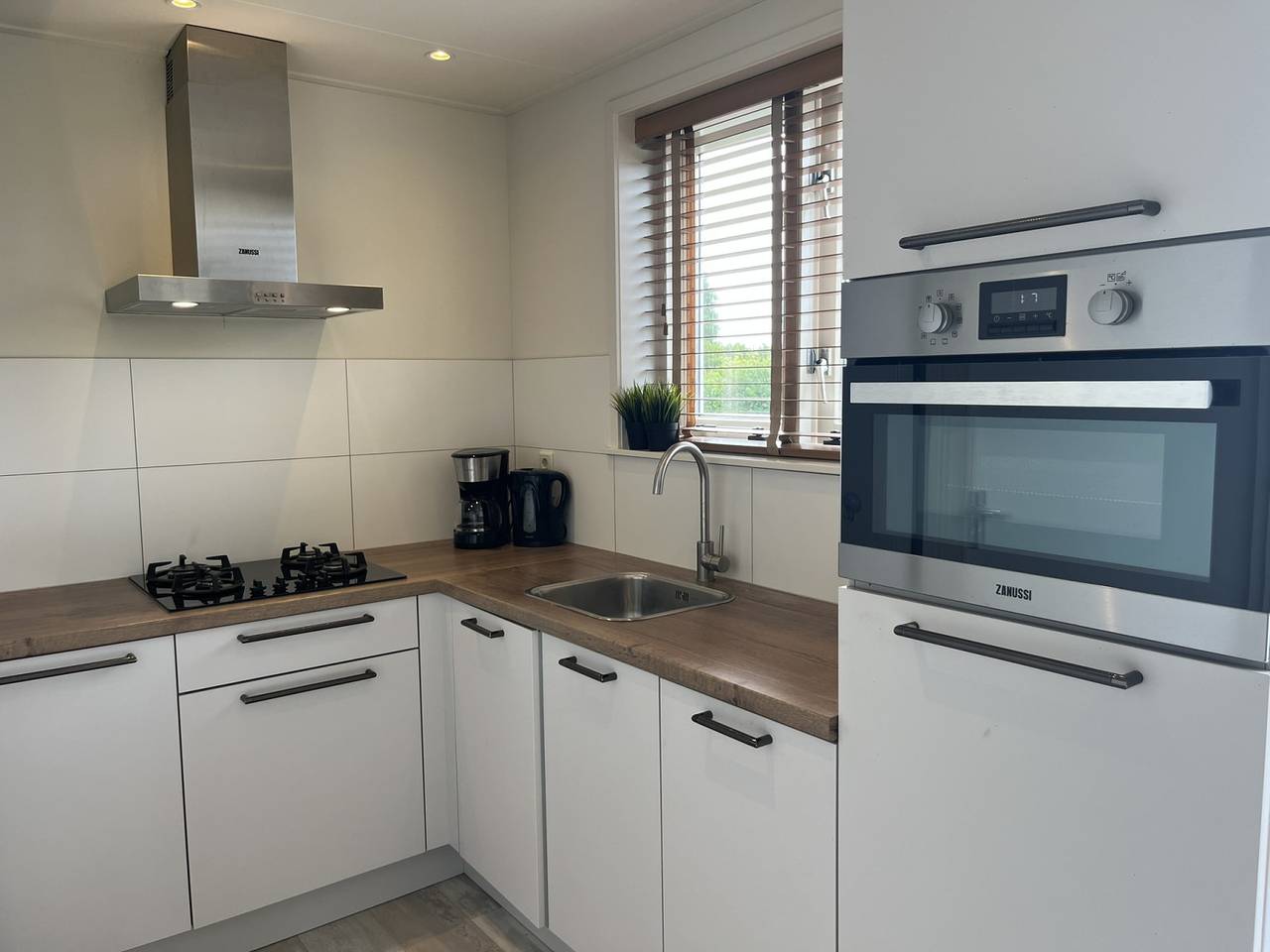 2-Personen-Ferienhaus in ruhiger Lage mit sonniger Süd-Terrasse in Serooskerke in Serooskerke, Walcheren
