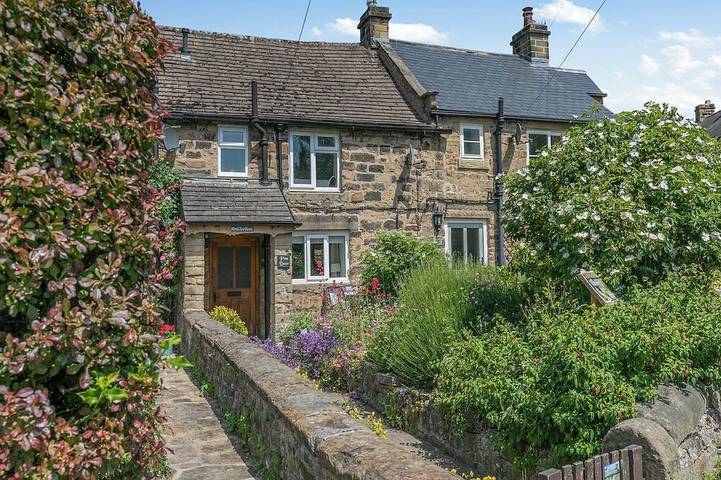 Cottage for 4 people, with garden in Eyam