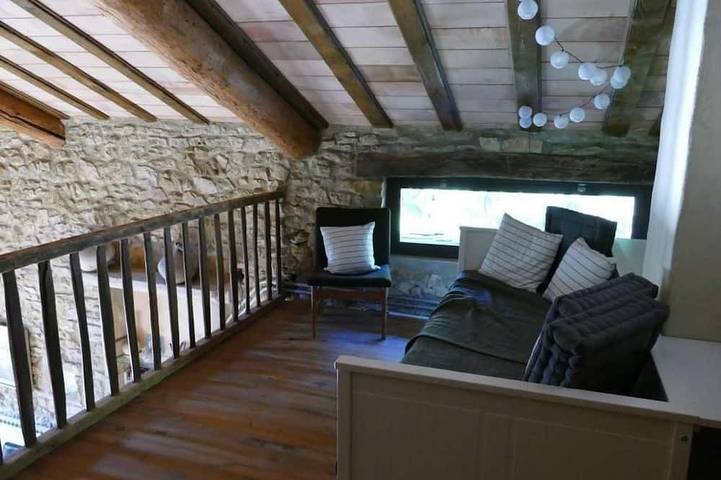 Location de vacances pour 8 personnes, avec jardin et piscine à Saint-Paulet-de-Caisson - 2