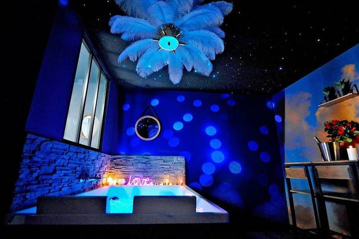 Appart’hôtel pour 2 personnes, avec jacuzzi à Bourgoin-Jallieu