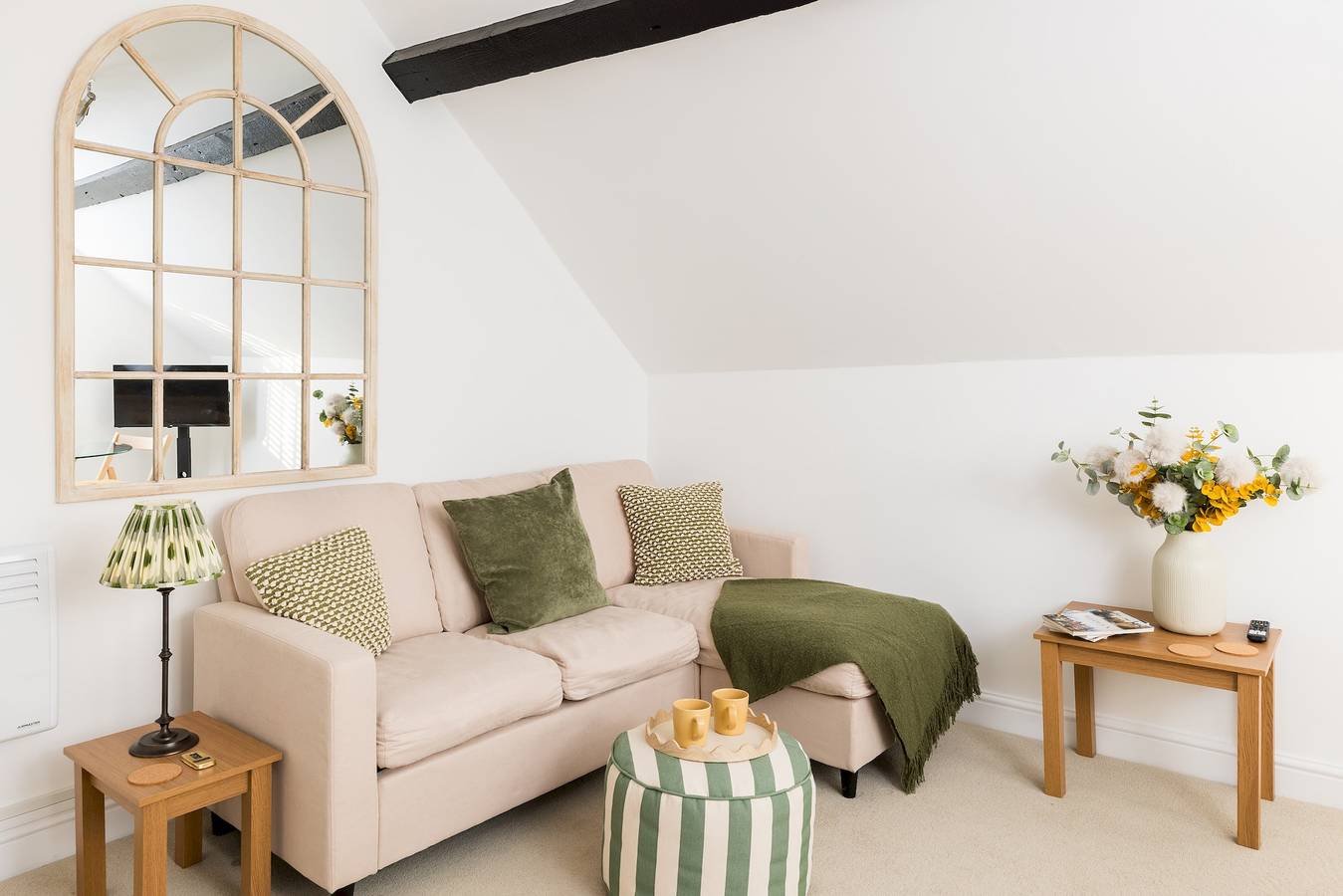 Apartamento entero, Historic 2 Bed in Central Warwick - Pass the Keys in Warwick, Heart of England