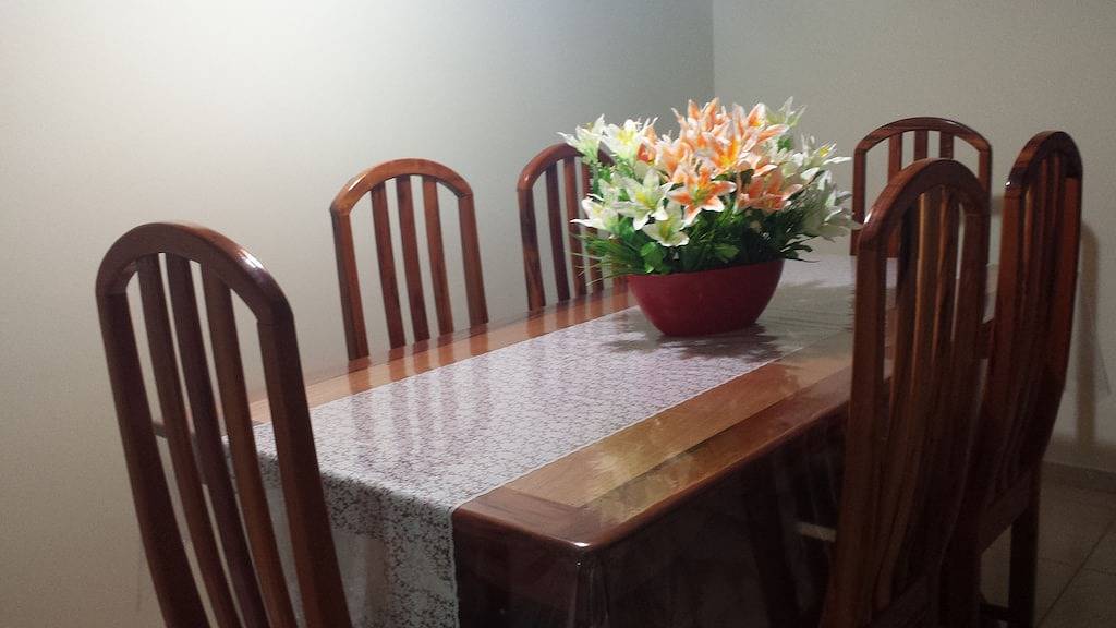 Ganze Wohnung, Nur 150 m vom schönen Strand, Arraial do Cabo, 2 Qtos w / Klimaanlage in Praia do Forno, Rio de Janeiro (Bundesstaat)