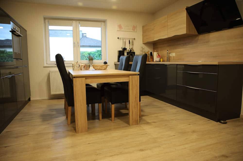 Ganze Wohnung, Ferienwohnung Rieslingfreu(n)de - Erleben Sie Freude bei Freunden! in Rüdesheim am Rhein, Rheingau-Taunus-Kreis