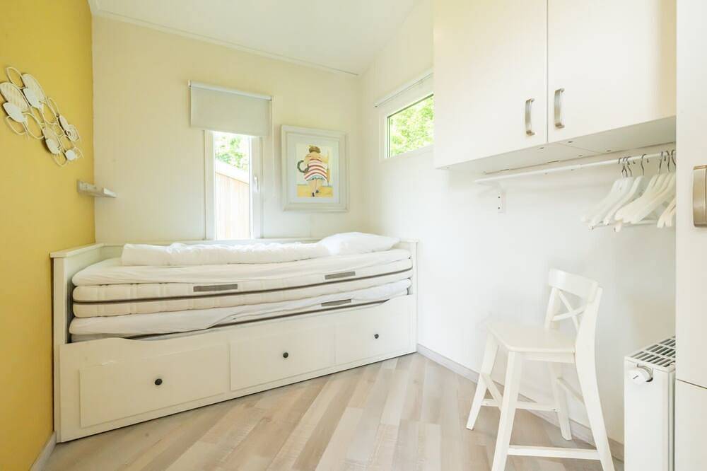 Chalet 'Der blaue Vogel' ist der ideale Ort für entspannte Ferien mit der Familie. in Burgh-Haamstede, Zeeuwse Kust