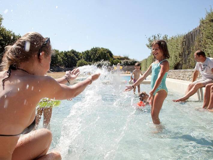 Location de vacances pour 2 personnes, avec Balcon et Terrasse à Île-d'Aix