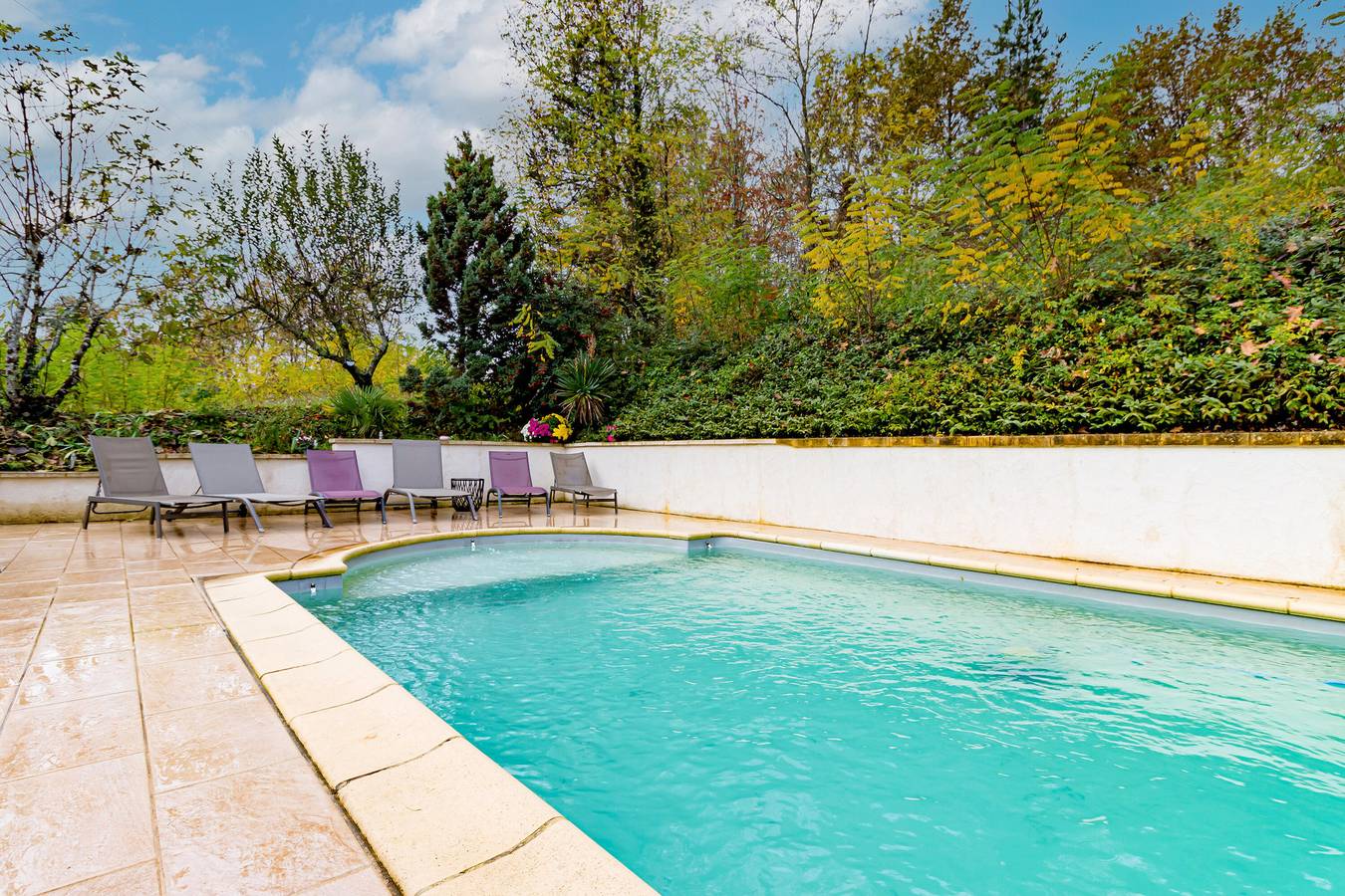 Villa entre ville et forêt – Calme et authenticité à Sarlat in Sarlat-la-Canéda, Périgord Noir