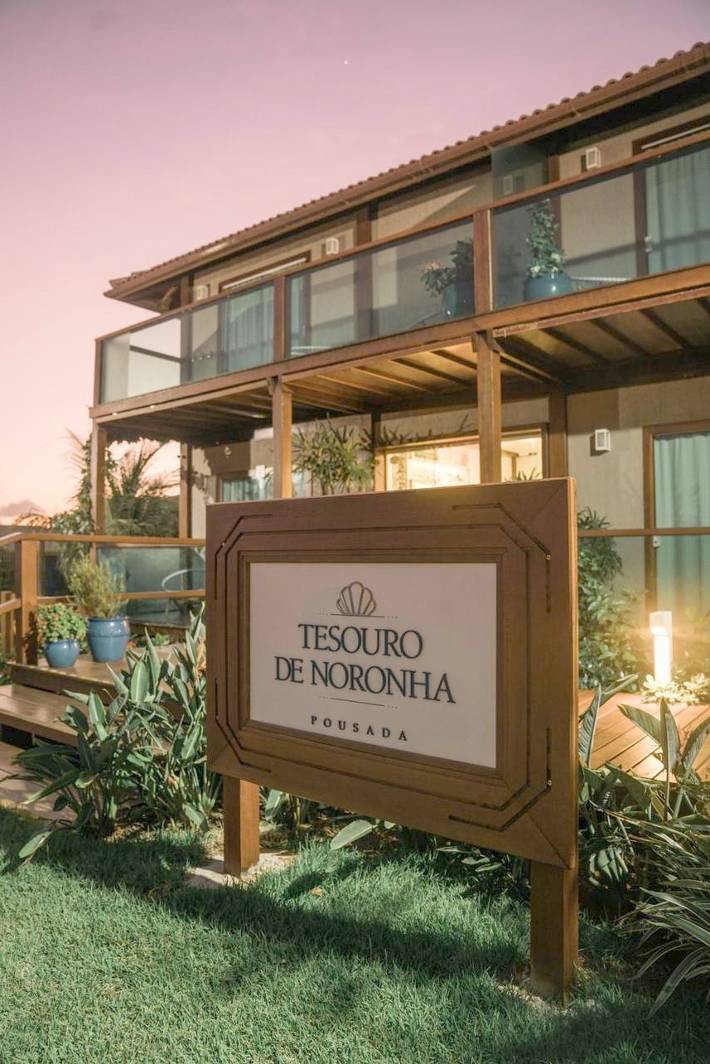 Casas e apartamentos de temporada para 2 pessoas, com piscina e balcão e ainda jardim em Fernando de Noronha