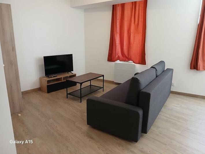 Gîte pour 2 personnes dans Office De Tourisme De Sederon - 3