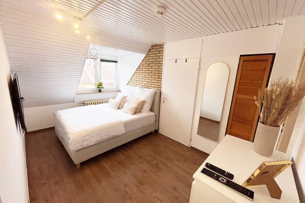 Ganze Wohnung, Gemütliche Wohnung-Nähe Centro & Turbinenhalle in Oberhausen, Ruhrgebiet