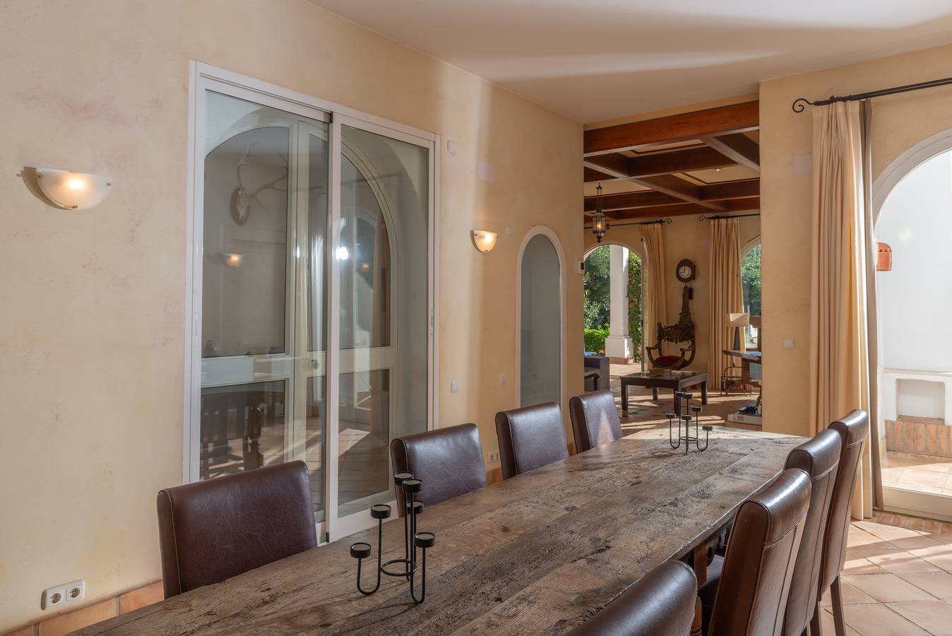 Casa de vacaciones 'Iris' con piscina privada, Wi-Fi y aire acondicionado in Benalup-Casas Viejas, Costa de la Luz