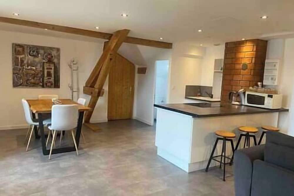 Geheel appartement, *2 rooms Superb Lake View 5mn Evian in Lugrin, Thonon-les-Bains en omgeving