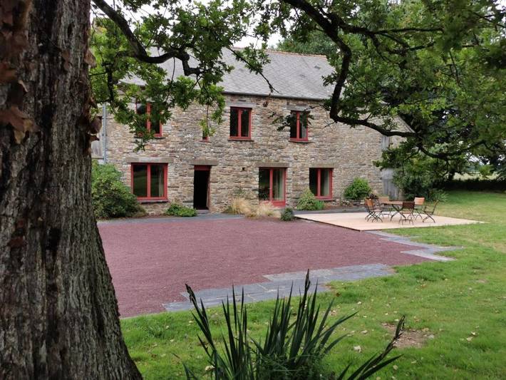 Location de vacances pour 15 personnes, avec Terrasse ainsi que Jardin et Vue dans Maxent