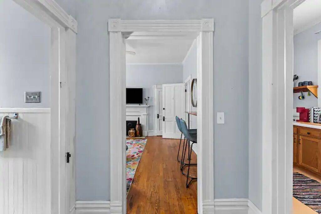 Ganze Wohnung, Balcony and 1 bedroom heart of Historic downtown! Steps to River Walk in Wilmington, New Hanover County