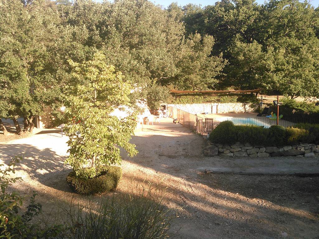 Maison au cœur du Colorado provençal sur parc de 40 hectares in Rustrel, Parc naturel régional du Luberon