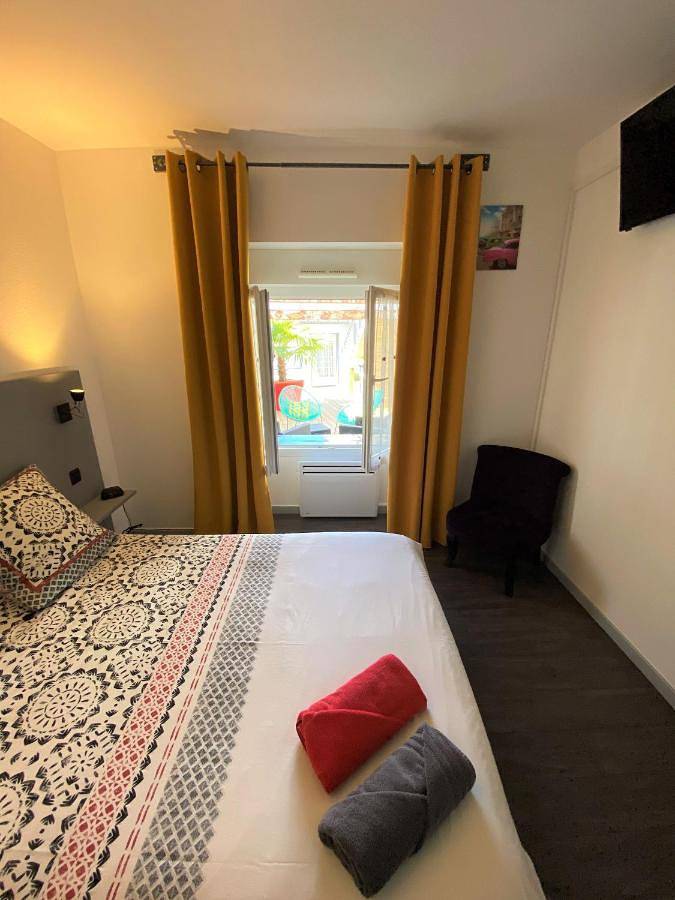 Gîte pour 2 personnes, avec terrasse à La Roche-sur-Yon - 3