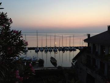 Maison de vacances pour 4 personnes, avec balcon ainsi que vue et vue sur le lac, animaux acceptés à Yvoire