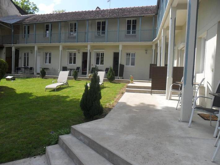 Hôtel pour 3 personnes, avec Terrasse et Jardin