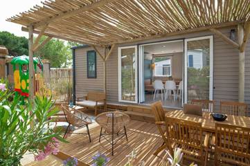 Camping für 4 Personen, mit Pool und Kinderpool sowie Garten in Agde