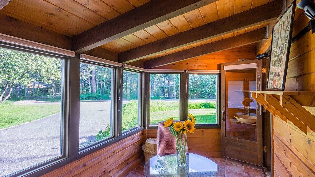 Vacation House for 6 Guests in Moose Wilson Road, Jackson Hole