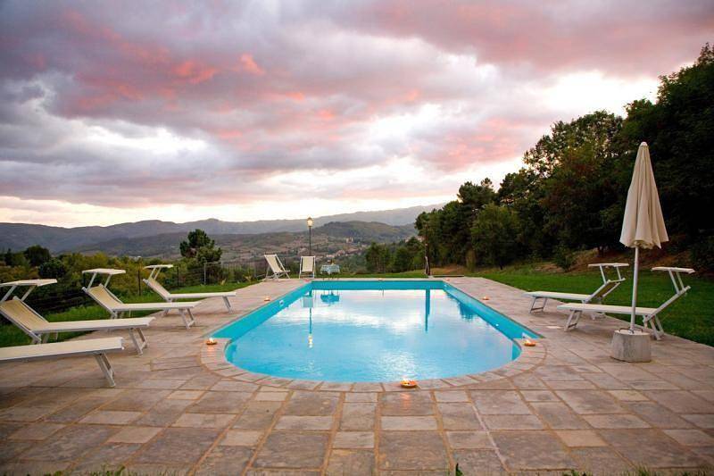 Villa Liz' Anwesen mit privatem Pool in Poppi, Casentino