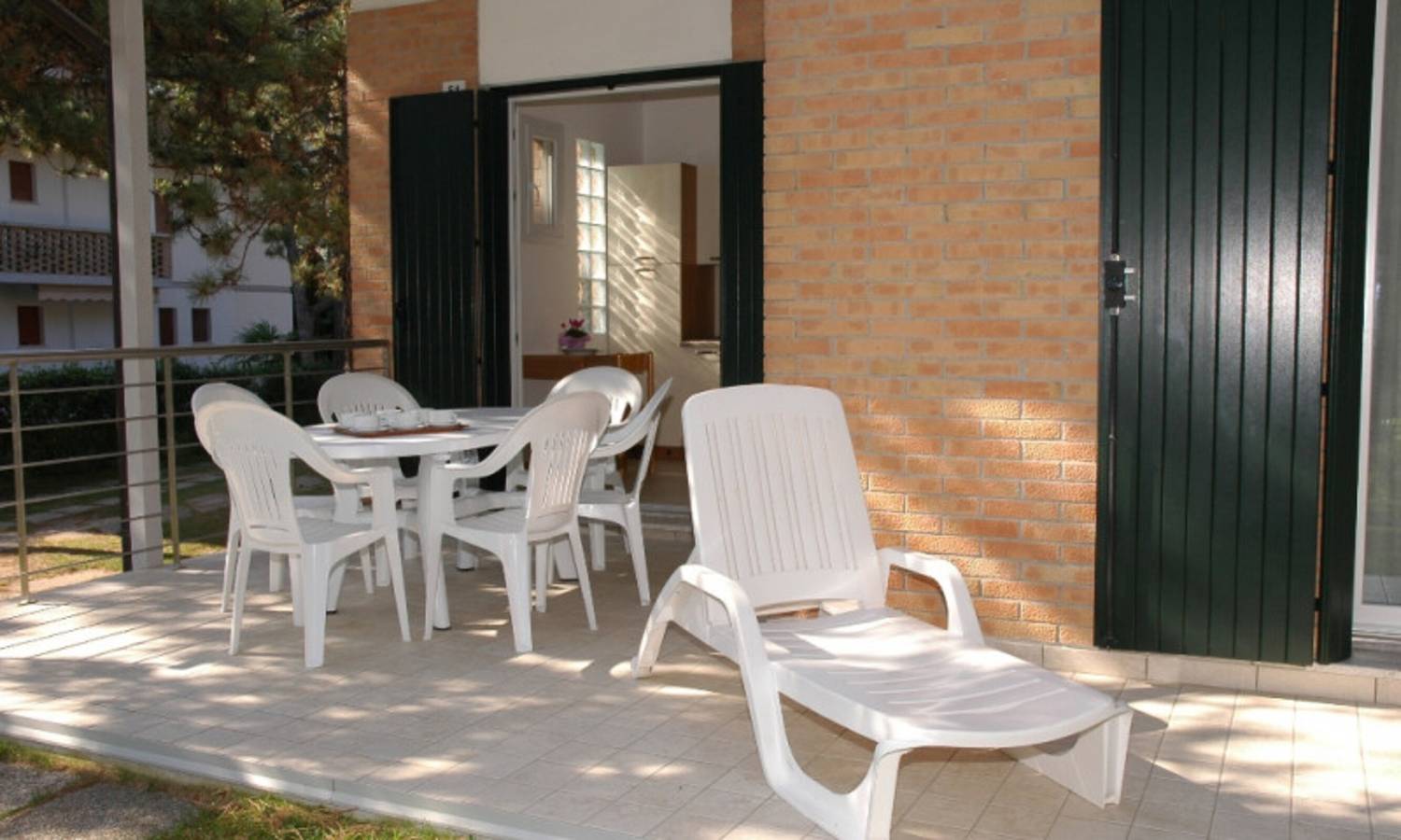 Rifugio verde vicino alla spiaggia in Lignano Pineta, Lignano Sabbiadoro