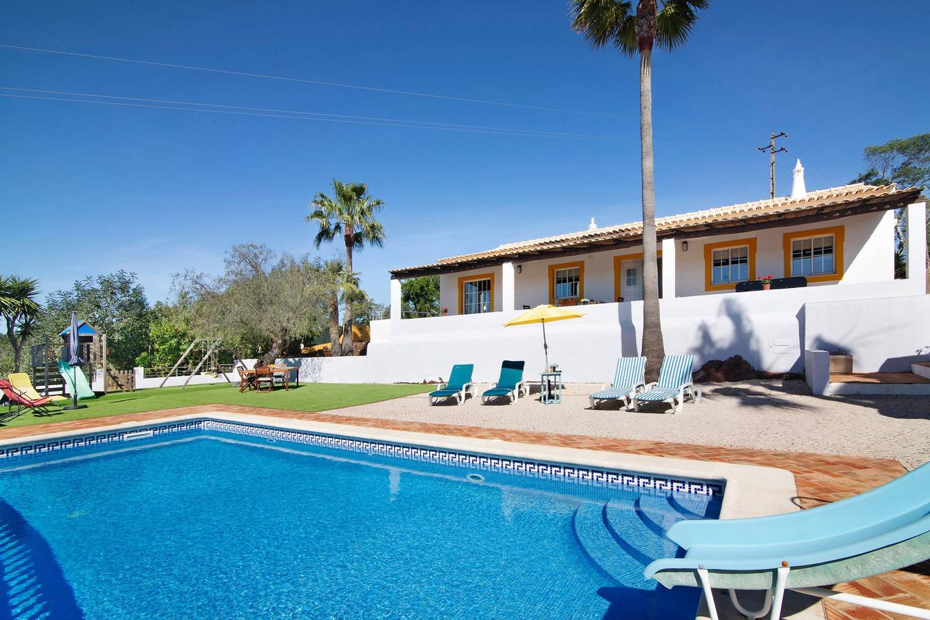 Villa 'Casa Noah' mit privatem Pool, Wlan und Klimaanlage in São Bartolomeu de Messines, Faro Distrikt