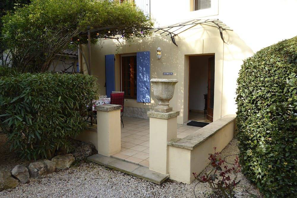 \"Casa Dora\" - capacidad para 4 personas, 2 camas, 2 baños, apartamento en el corazón de la Provenza in Rognonas, Region de Arles
