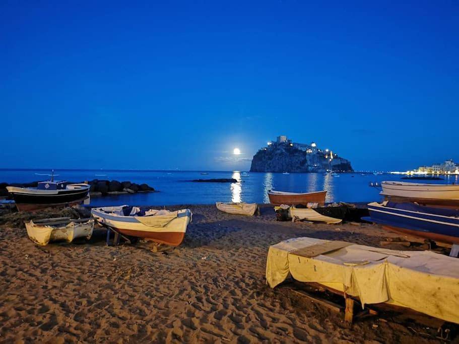 Appartamento intero, One-Bedroom Apartment in Spiaggia dei Pescatori (Ischia City), Ischia Città