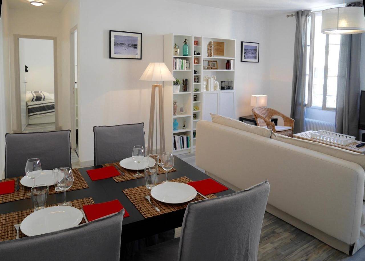 Appartement entier, Les Appartements du Palais in Bergerac, Périgord Pourpre