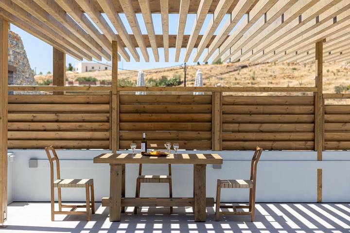 Apartamento inteiro, Apartamento 'Bonsai Luxury One-Bedroom House' com Vista Montanha, Wi-Fi e Ar Condicionado in Naxos