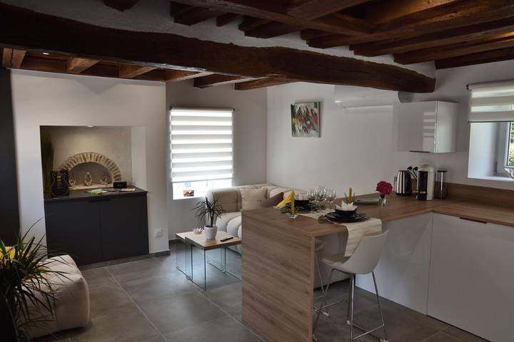 Location de vacances pour 2 personnes, avec jacuzzi et jardin à Chécy - 3