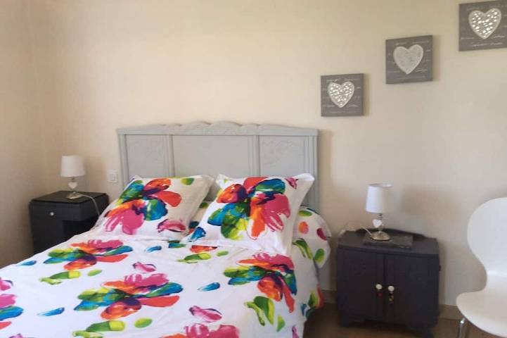 Location de vacances pour 6 personnes, avec jardin et terrasse, animaux acceptés dans Plage du Ruguel - 2