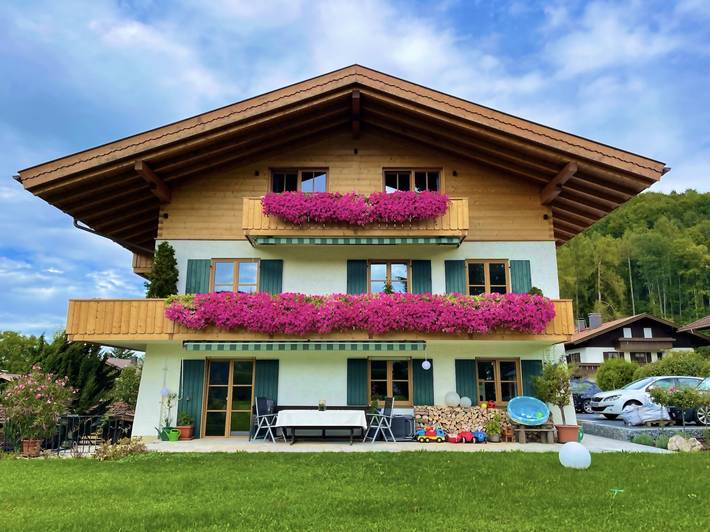 Ferienwohnung für 5 Personen, mit Terrasse und Garten in Unterwössen