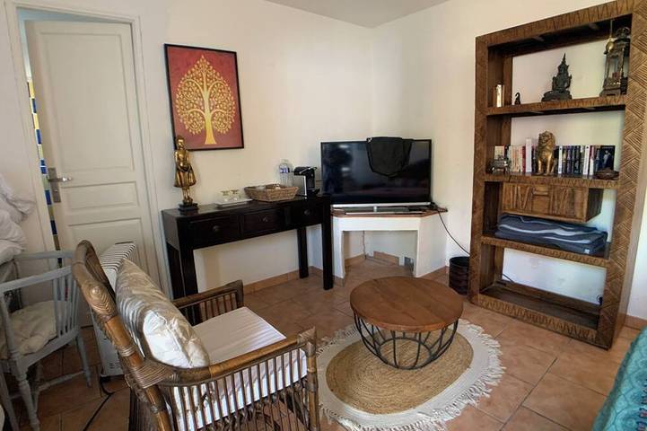 Chambre d’hôte pour 2 personnes, avec piscine et jacuzzi à Tourrettes - 3